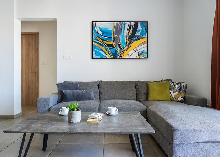 Апартаменты Hilltop 2-bedroom Ларнака