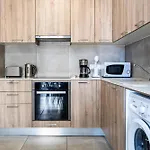 Hilltop 2-bedroom Apartament Larnaca