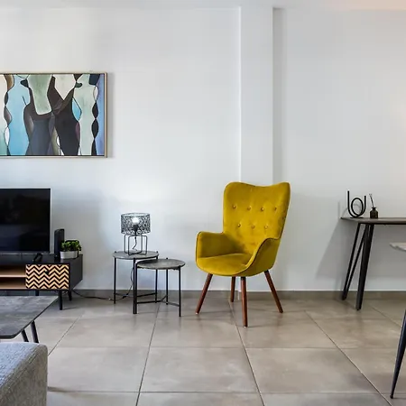 Hilltop 2-bedroom Apartament *